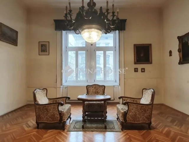 Eladó lakás Budapest VII. kerület, Belső-Erzsébetváros 136 nm