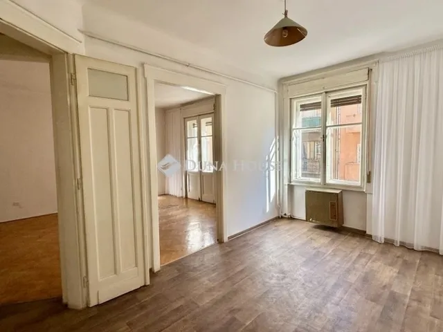 Eladó lakás Budapest XIII. kerület 70 nm