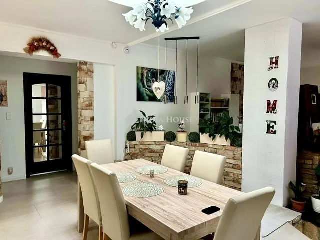 Eladó ház Kakucs 120 nm