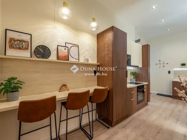 Eladó lakás Budapest VII. kerület, Belső-Erzsébetváros 76 nm