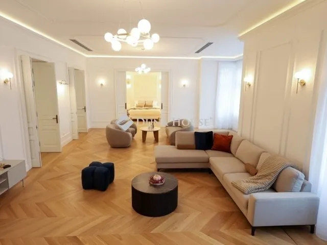 Eladó lakás Budapest V. kerület 291 nm