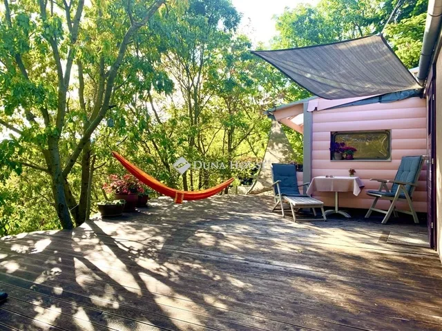 Eladó telek Szentendre 950 nm