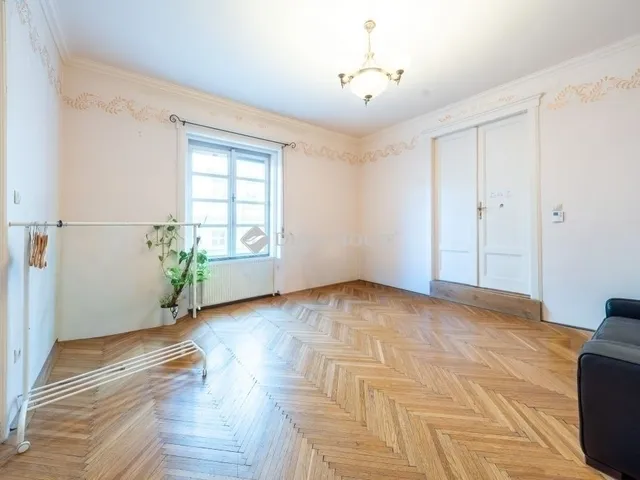 Eladó lakás Budapest II. kerület 97 nm