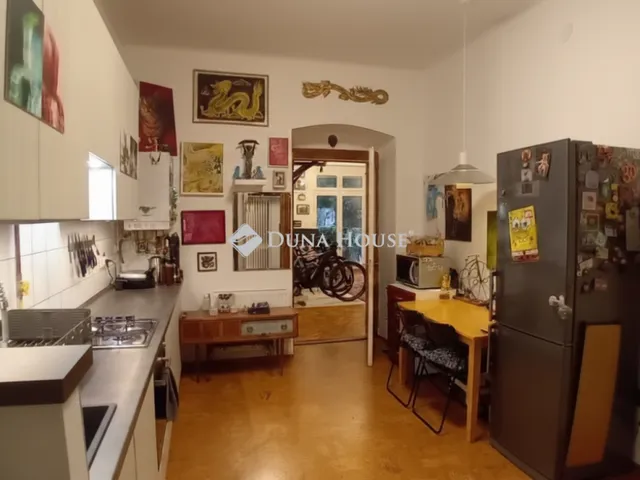 Eladó lakás Budapest III. kerület 55 nm