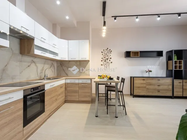 Eladó lakás Budapest VII. kerület 56 nm