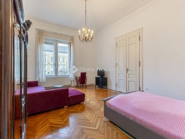 Eladó lakás Budapest IX. kerület 80 nm