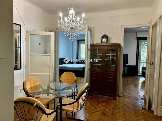 Eladó lakás Budapest II. kerület 99 nm