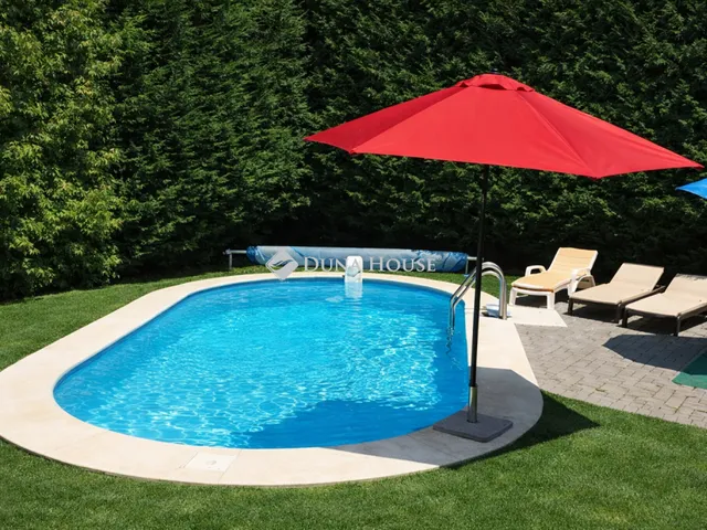 Eladó ház Budapest XVI. kerület 317 nm