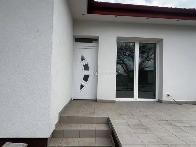 Eladó ház Bag 67 nm