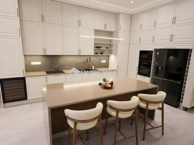 Eladó lakás Budapest V. kerület, Belváros 291 nm