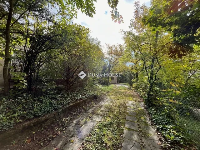 Eladó telek Budapest II. kerület, Pasarét 715 nm