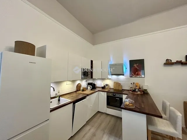 Eladó lakás Budapest VIII. kerület 58 nm