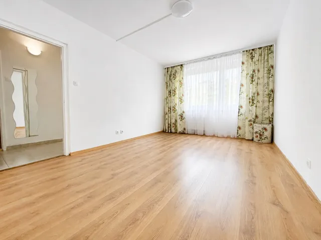 Eladó lakás Budapest XVIII. kerület, Havanna lakótelep 35 nm