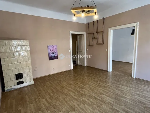 Eladó lakás Budapest VIII. kerület 87 nm
