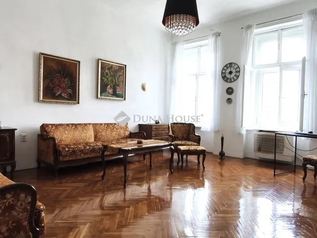 Eladó lakás Budapest VI. kerület 85 nm