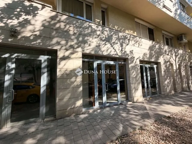 Kiadó kereskedelmi és ipari ingatlan Budapest XIII. kerület, Angyalföld 170 nm