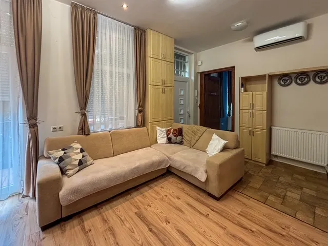 Eladó lakás Budapest II. kerület 67 nm