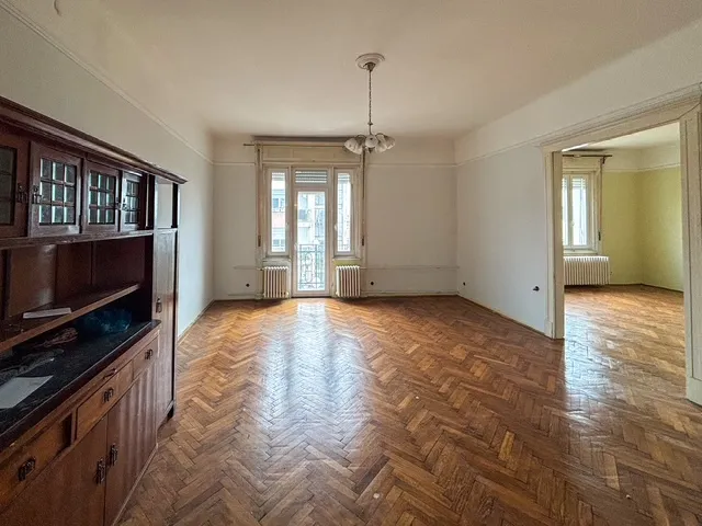 Eladó lakás Budapest II. kerület 138 nm