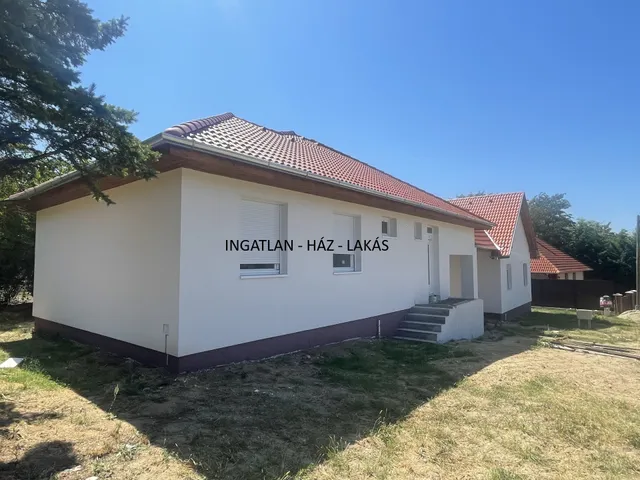 Eladó ház Veresegyház 110 nm