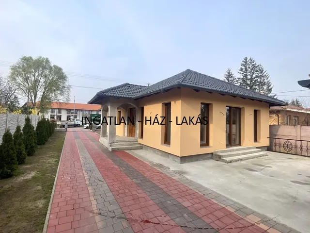 Eladó ház Veresegyház 145 nm