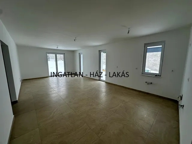 Eladó ház Nagytarcsa 103 nm