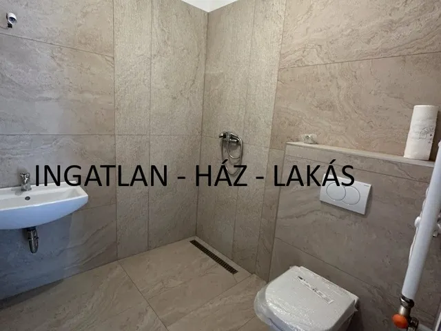 Eladó ház Nagytarcsa 103 nm