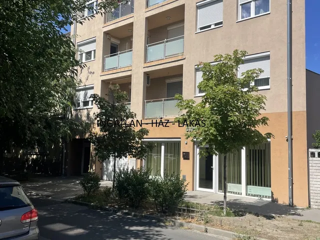 Kiadó kereskedelmi és ipari ingatlan Budapest IV. kerület 51 nm