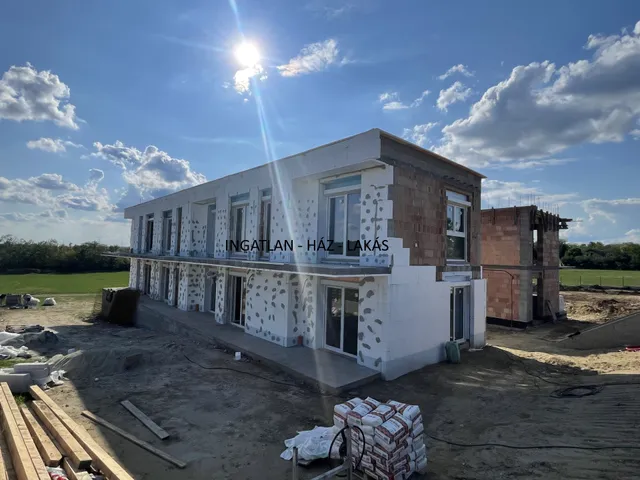 Eladó lakás Mogyoród 45 nm
