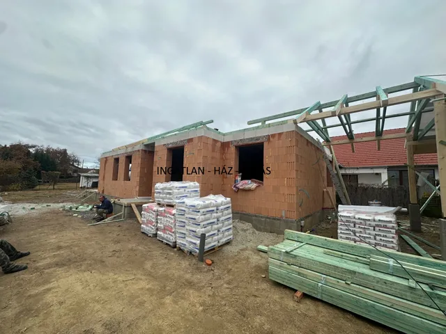 Eladó ház Veresegyház 110 nm