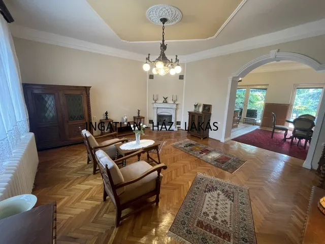 Eladó ház Budapest XIV. kerület, Törökőr 157 nm