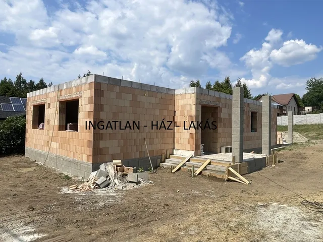 Eladó ház Veresegyház 128 nm