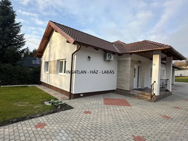 Eladó ház Veresegyház 128 nm