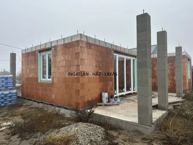 Eladó ház Erdőkertes 126 nm