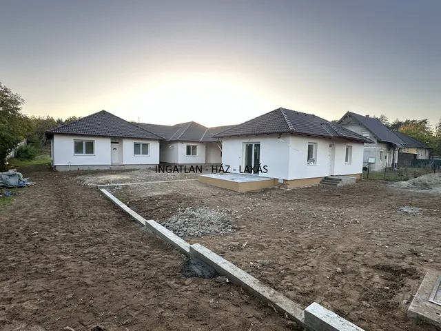 Eladó ház Erdőkertes 118 nm