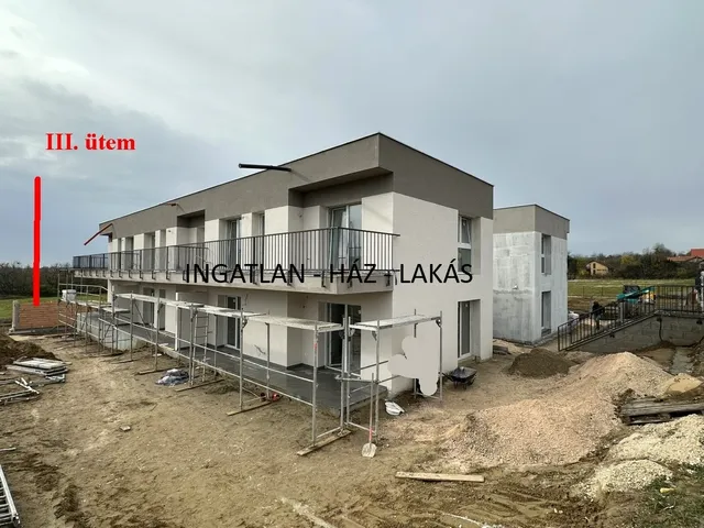 Eladó lakás Mogyoród 91 nm