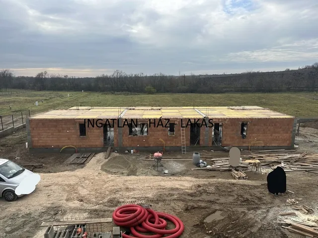 Eladó lakás Mogyoród 91 nm