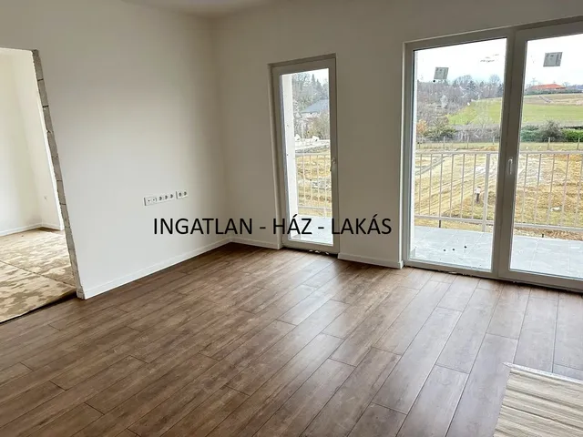 Eladó lakás Mogyoród 45 nm