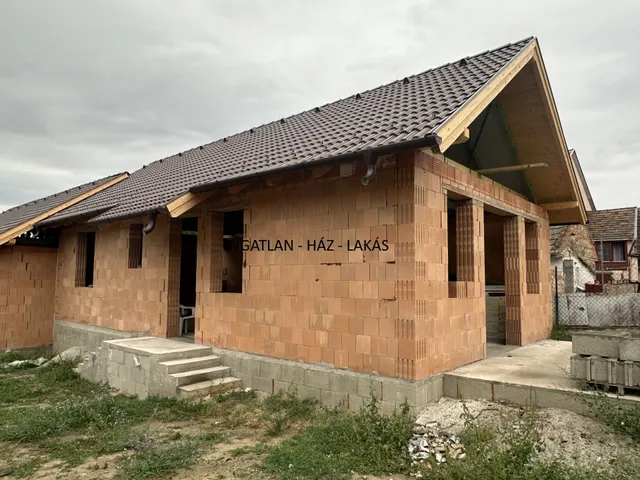 Eladó ház Őrbottyán 75 nm