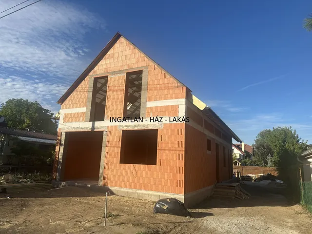 Eladó ház Veresegyház 122 nm
