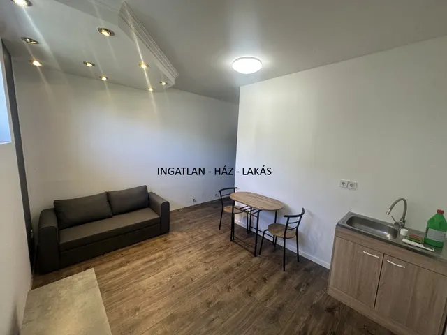 Kiadó lakás Budapest XVI. kerület, Cinkota 21 nm