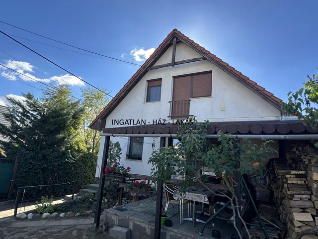 Eladó ház Mogyoród 127 nm