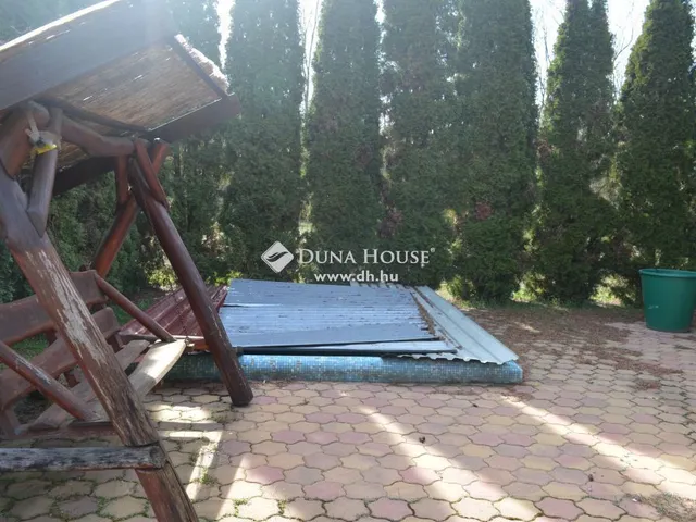 Eladó mezőgazdasági ingatlan Debrecen 300 nm