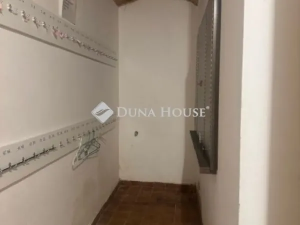 Eladó kereskedelmi és ipari ingatlan Miskolc 60 nm