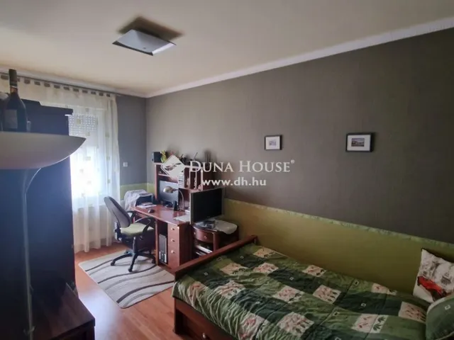 Eladó ház Berettyóújfalu 287 nm