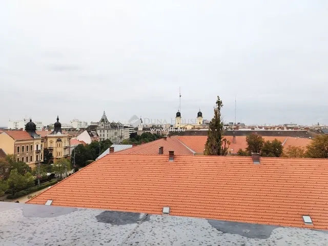 Eladó lakás Debrecen, Belváros 80 nm