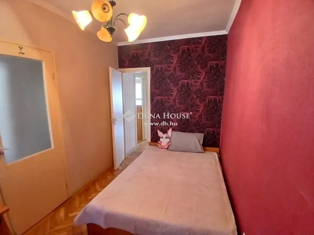 Kiadó lakás Debrecen, Belváros 72 nm