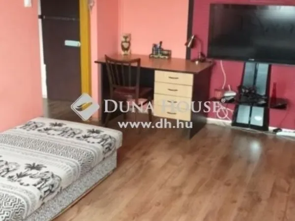 Eladó lakás Debrecen, Vénkert 35 nm