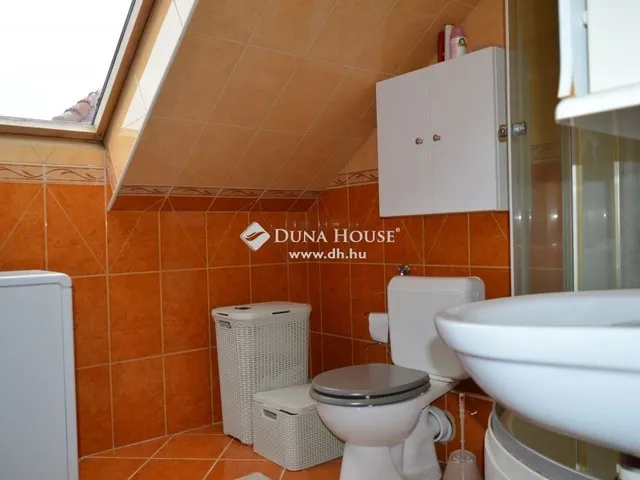 Eladó ház Debrecen, Biharikert 276 nm