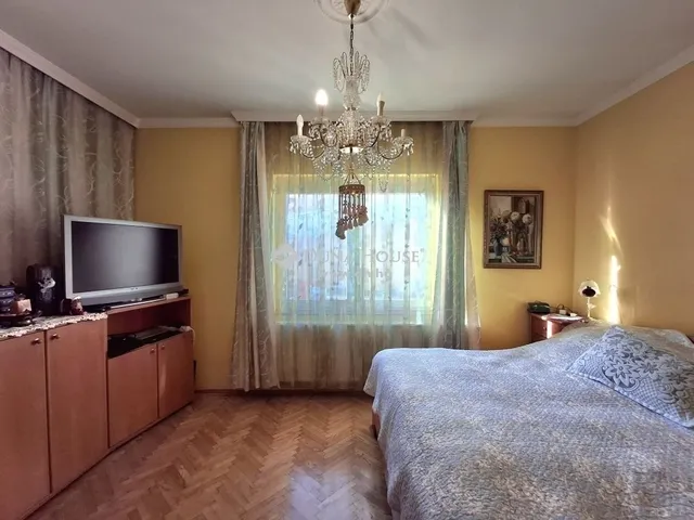 Eladó ház Debrecen, Úrrétje 250 nm