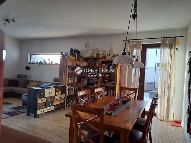 Eladó ház Debrecen, Tócóvölgy 131 nm